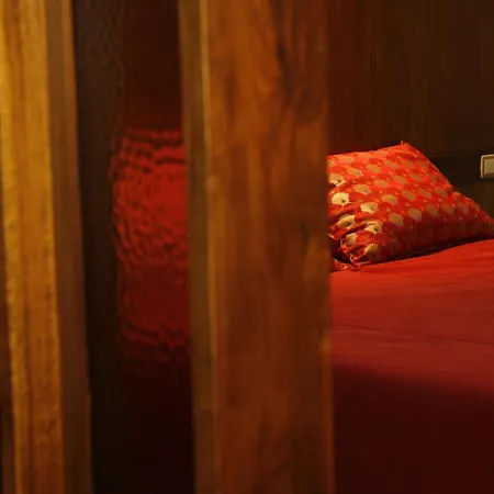 Hotel Catedral 3*