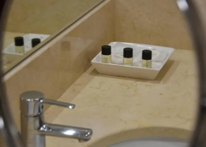 大教堂酒店 酒店 3*